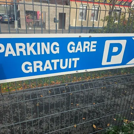 Apartment Station Gare